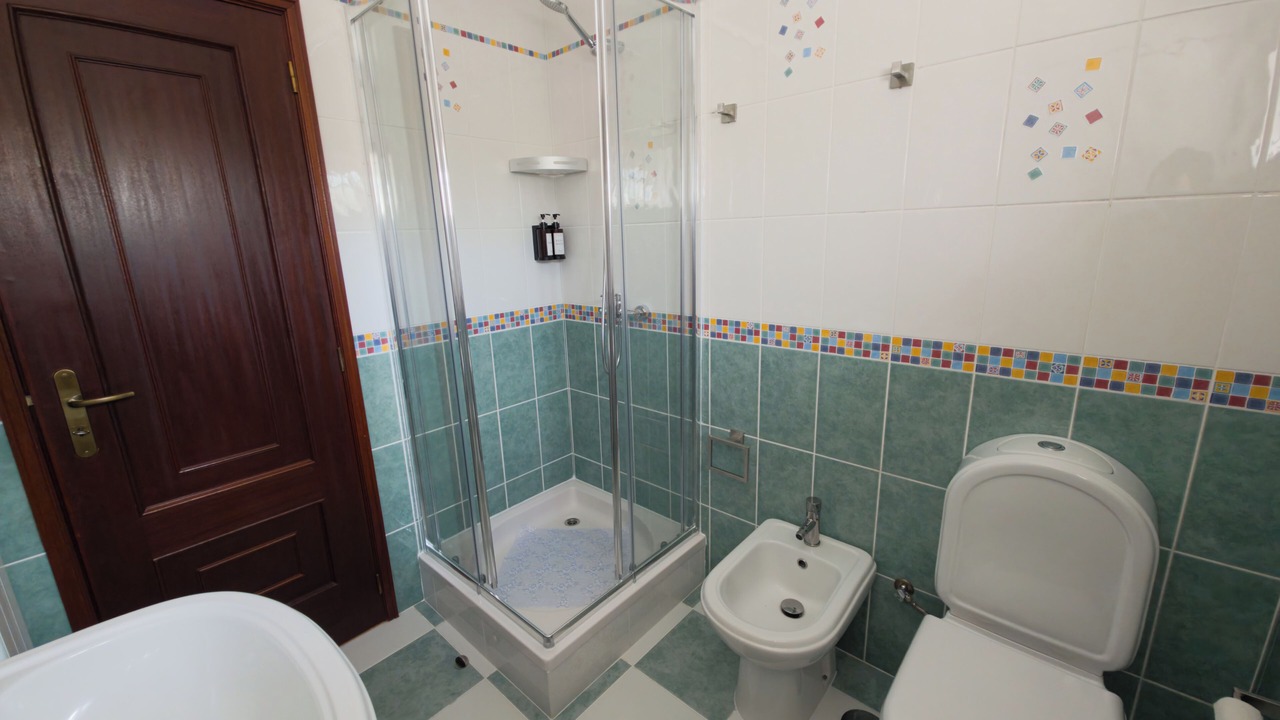 Photo of Bathroom in Resende