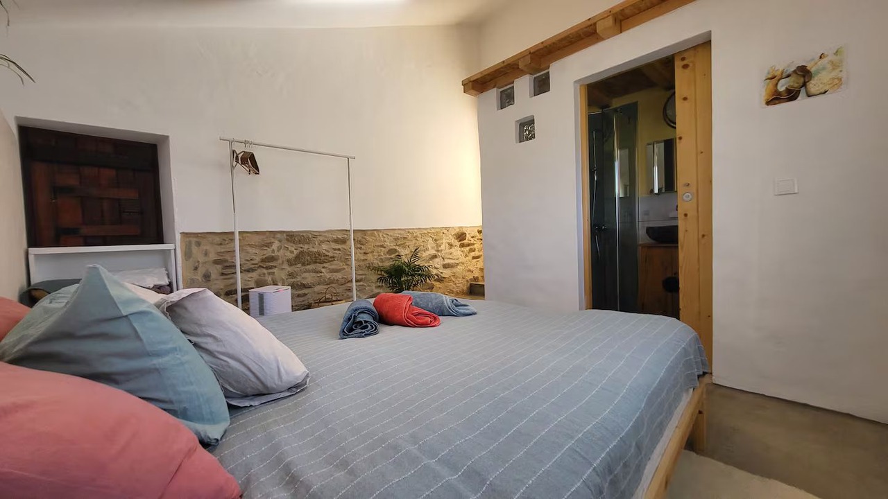 Photo of Bedroom in Sao Martinho das Amoreiras