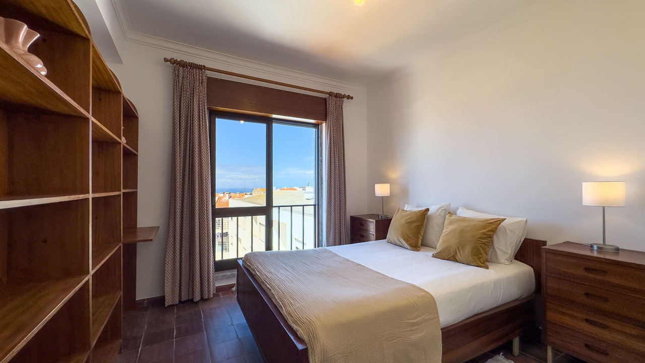 Photo of Bedroom in Ericeira