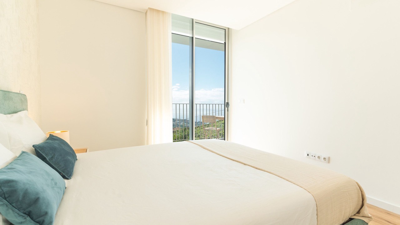 Photo of Bedroom in Estreito de Camara de Lobos