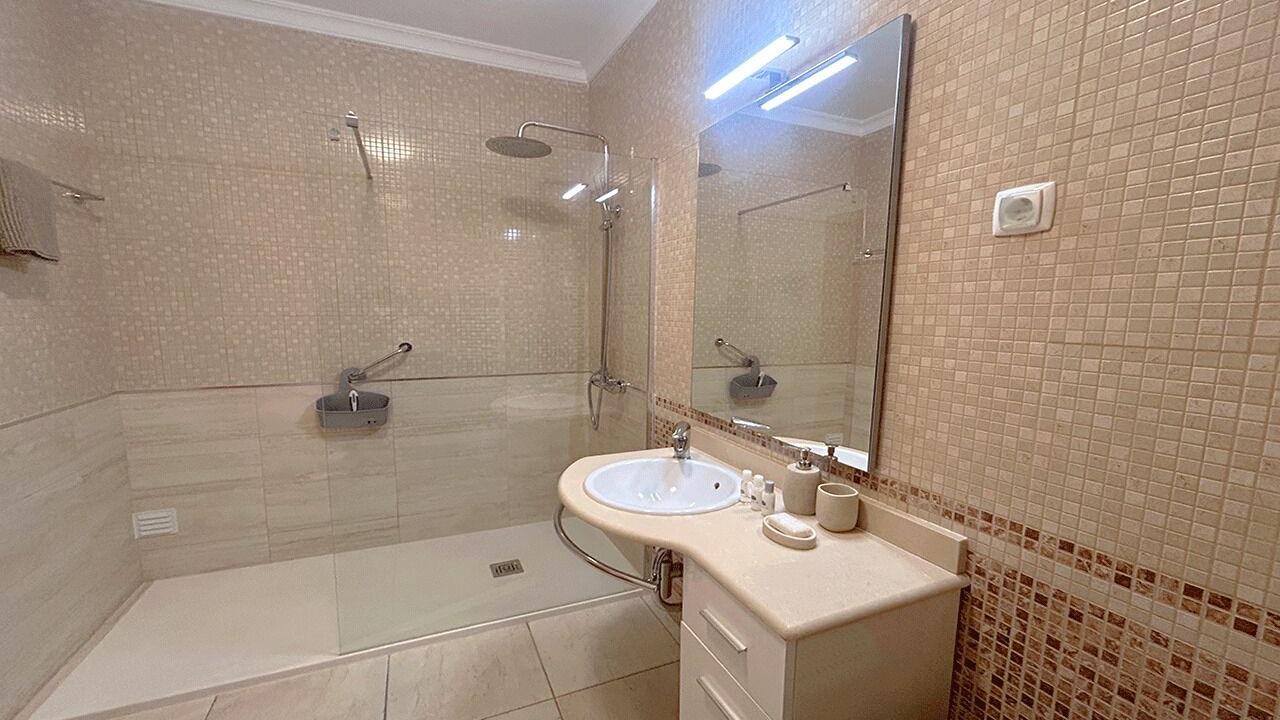 Photo of Bathroom in Telheiro