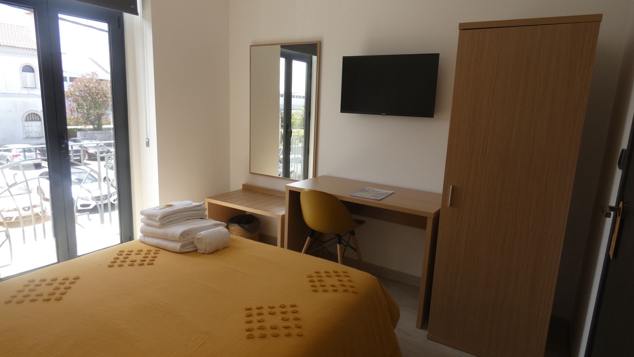 Photo of Bedroom in Marinha Grande