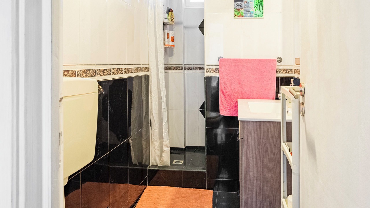 Photo of Bathroom in Marvila