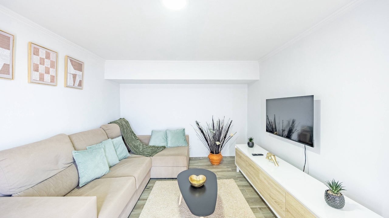 Photo of Livingroom in Camacha
