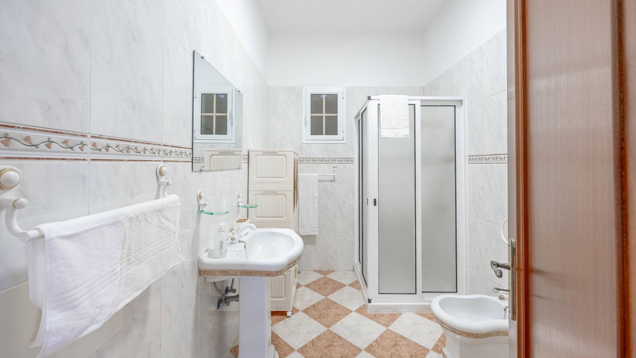 Photo of Bathroom in Santana