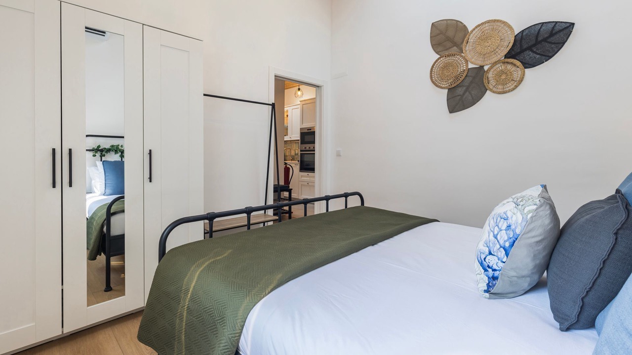 Photo of Bedroom in Trafaria