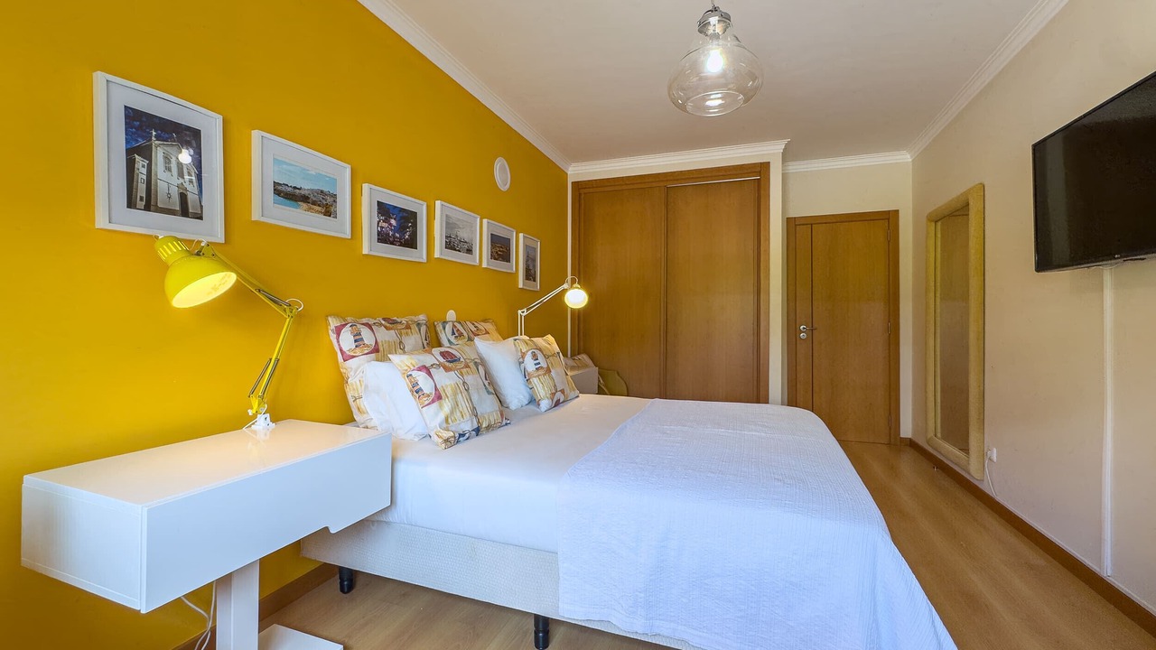 Photo of Bedroom in Ericeira