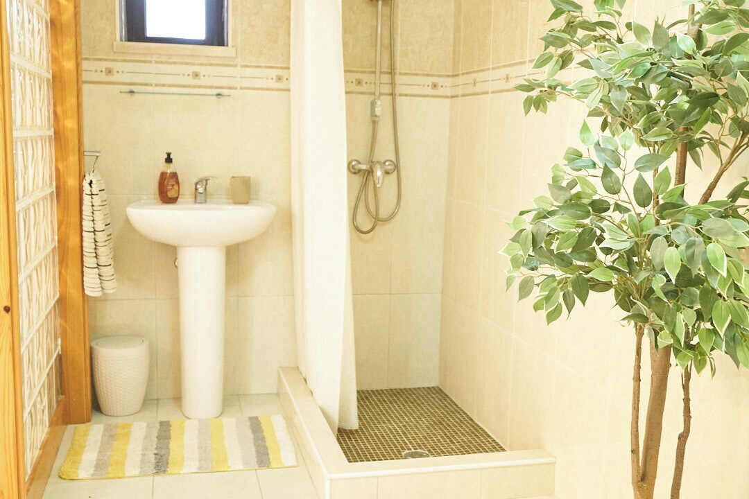 Photo of Bathroom in Bussaco