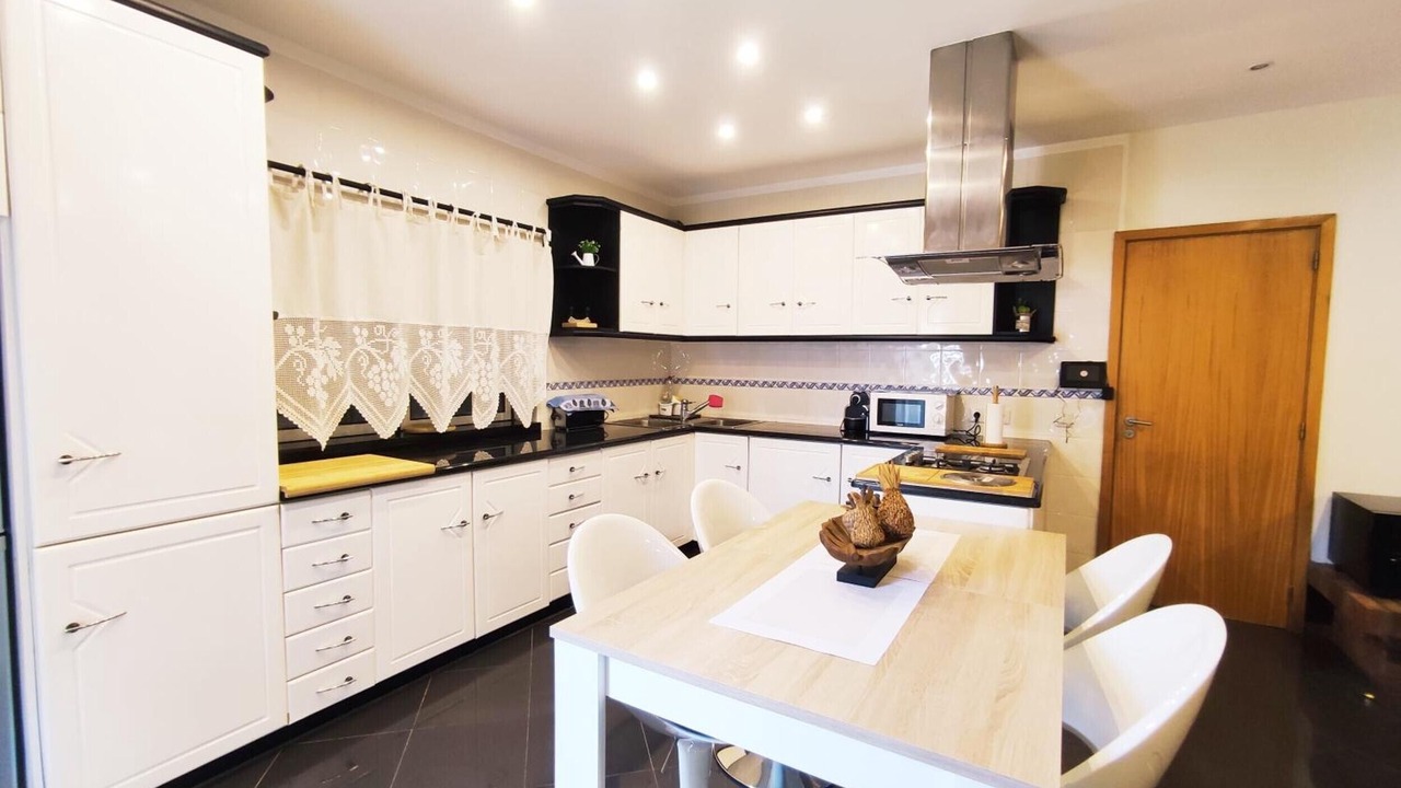 Photo of Kitchen in Lanhelas