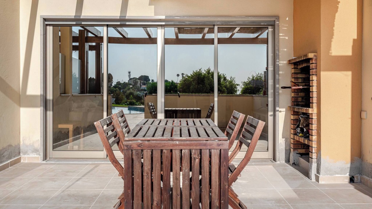 Photo of Outdoor in Patroves