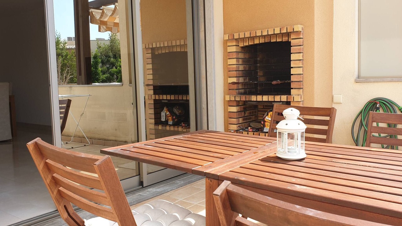 Photo of Outdoor in Patroves