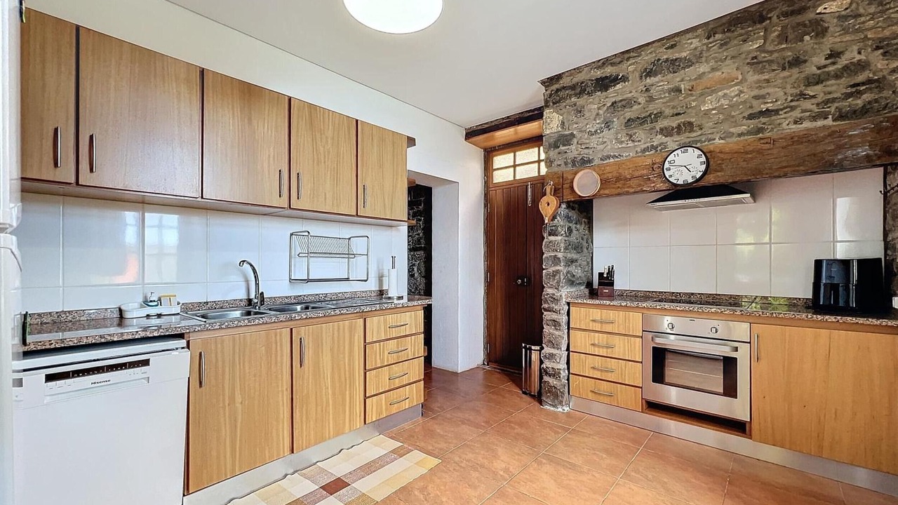 Photo of Kitchen in Ribeira da Janela