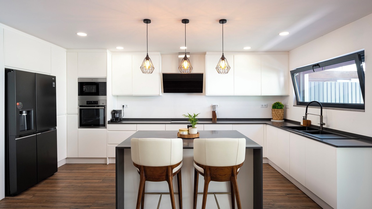 Photo of Kitchen in Gambelas
