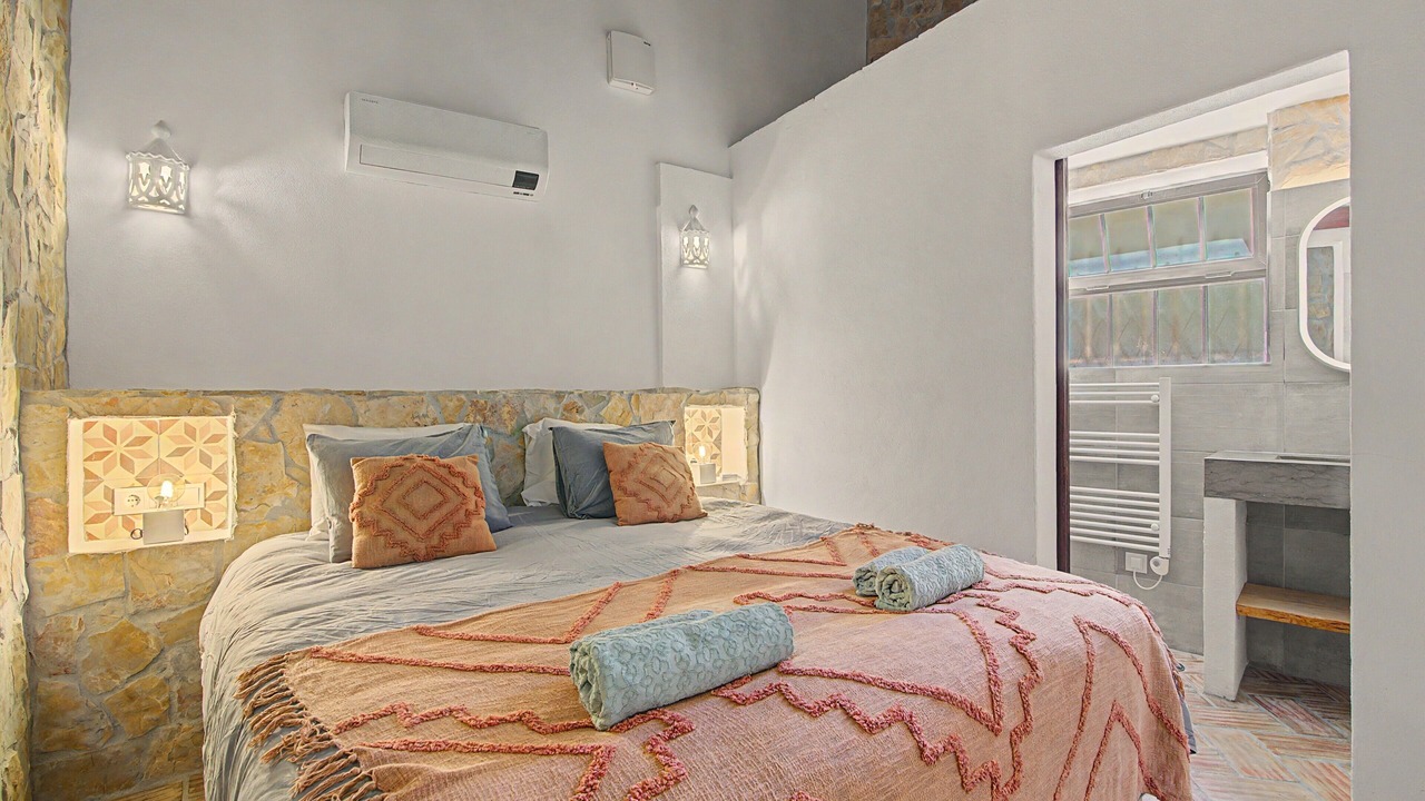 Photo of Bedroom in Sao Bras de Alportel