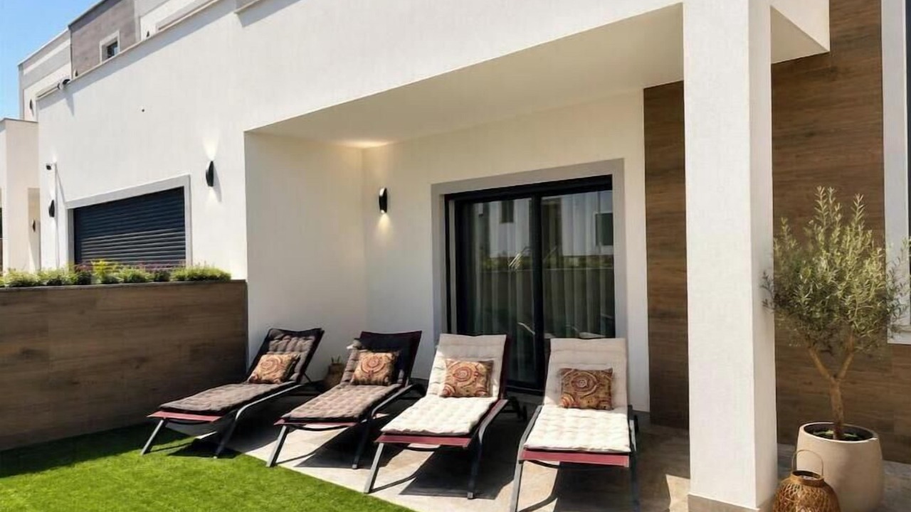 Photo of Patio Balcony in Vale Navio