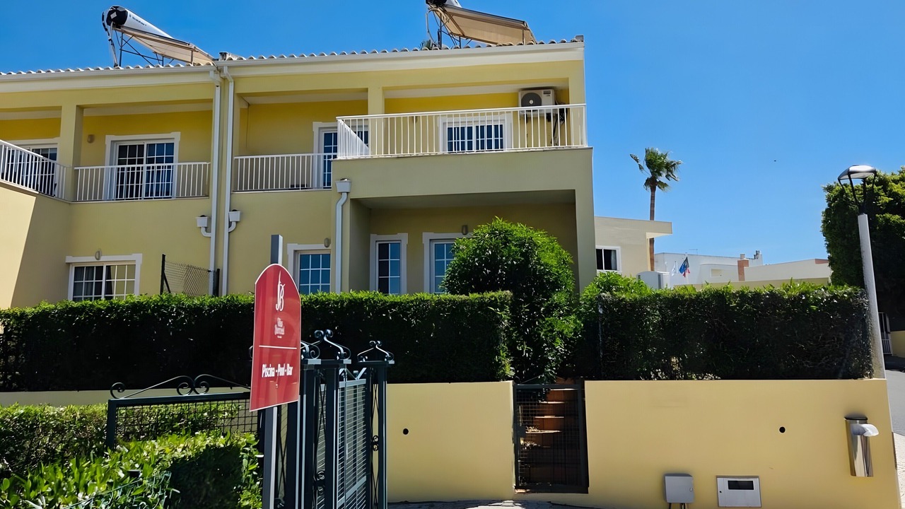 Photo of Outdoor in Pera