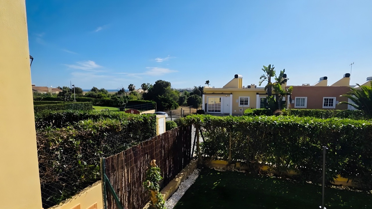 Photo of Outdoor in Pera