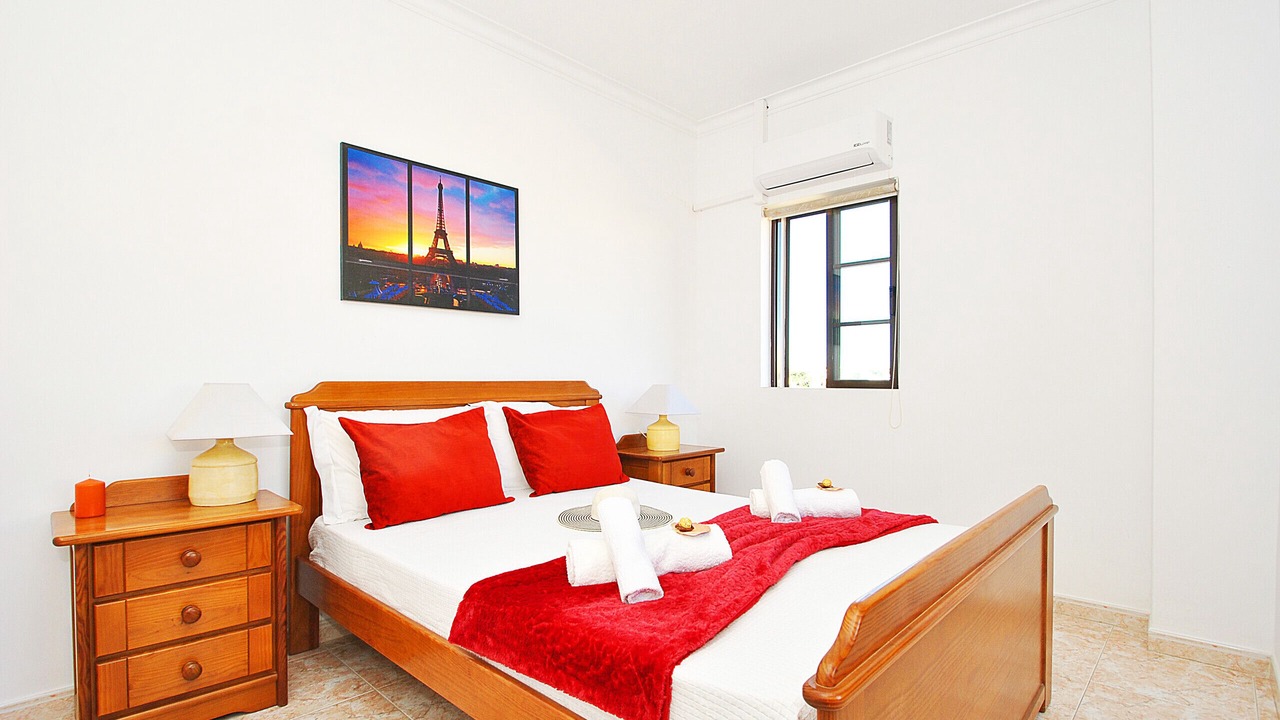 Photo of Bedroom in Urbanizacao dos Calicos