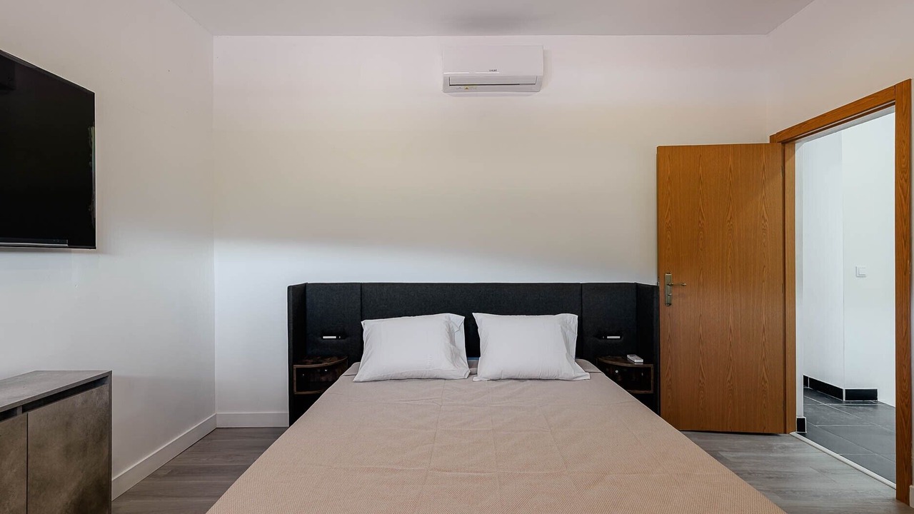 Photo of Bedroom in Tomar