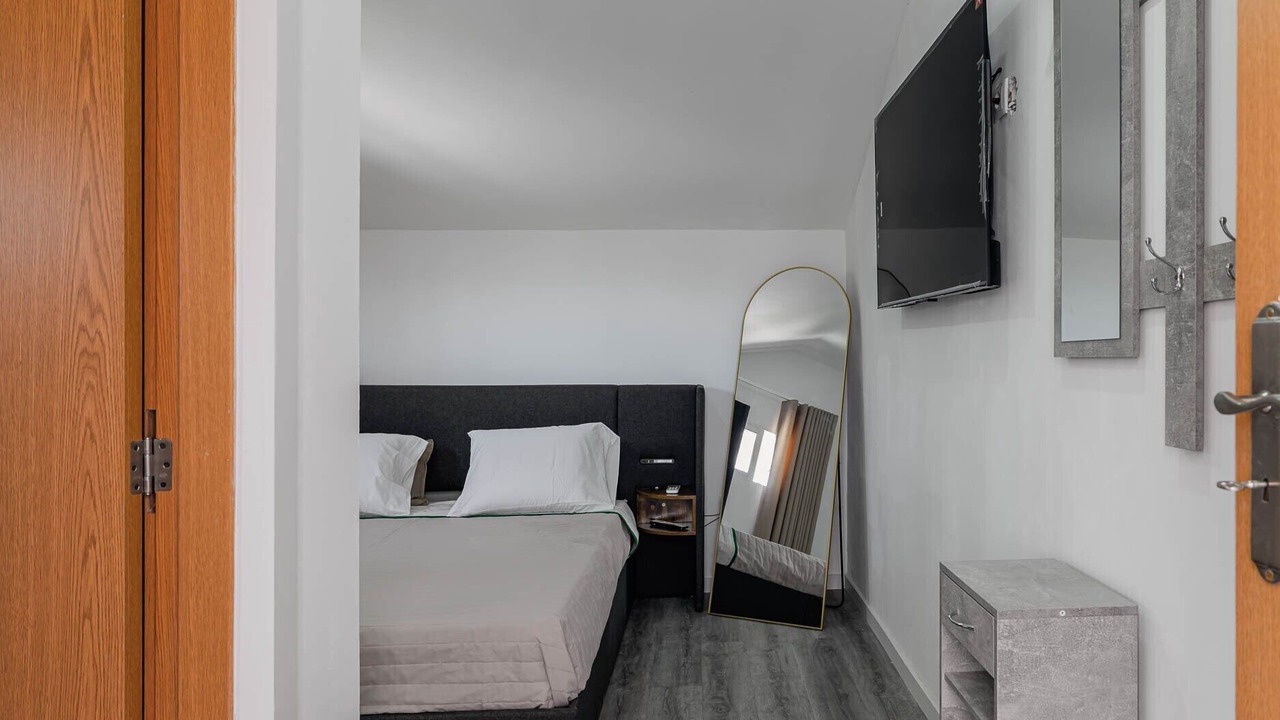 Photo of Bedroom in Tomar