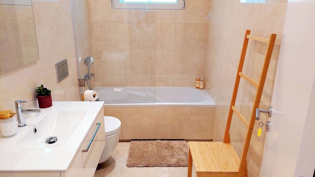 Photo of Bathroom in Sao Jorge de Arroios