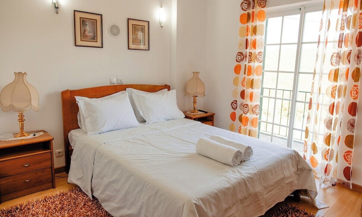 Photo of Bedroom in Oleiros