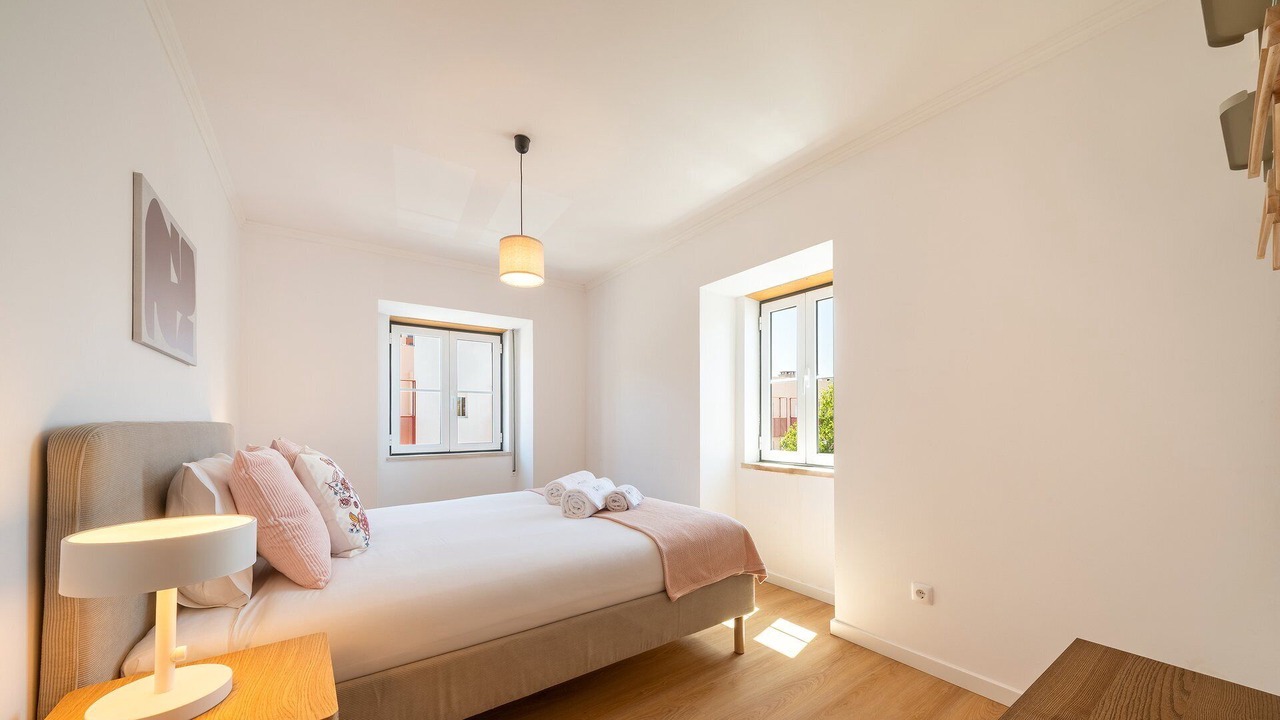 Photo of Bedroom in Linda-a-Velha