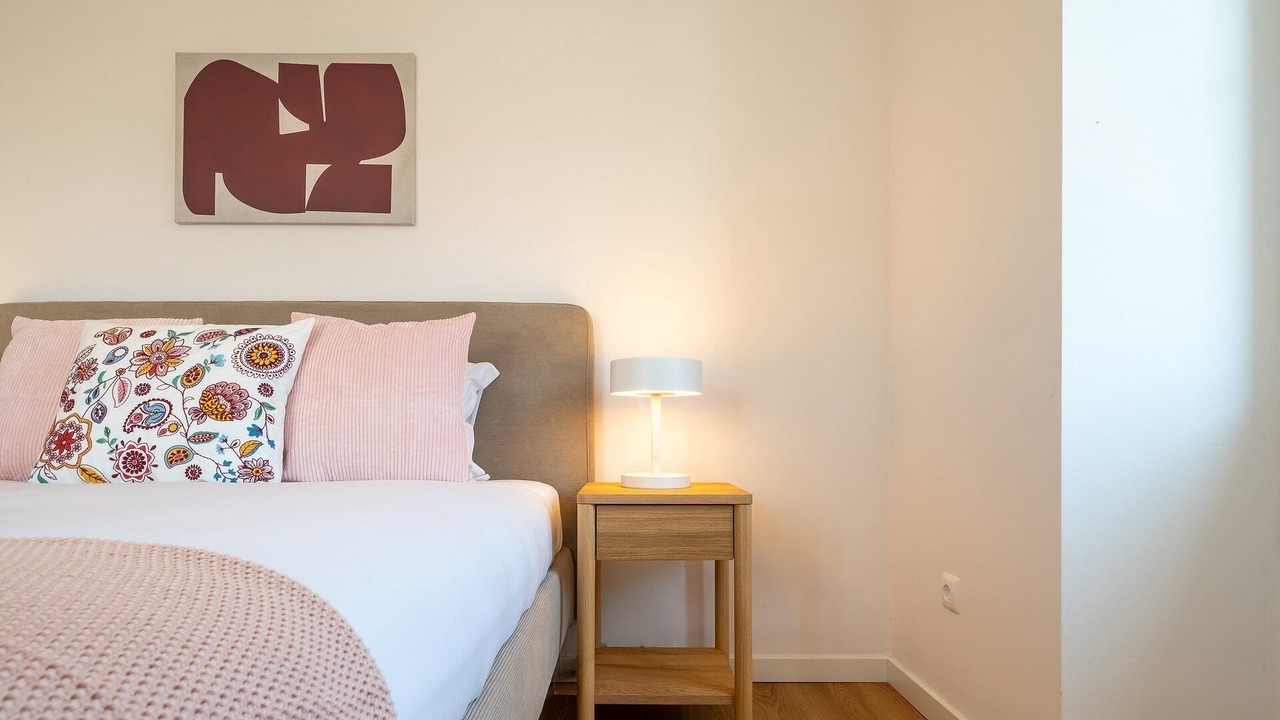 Photo of Bedroom in Linda-a-Velha