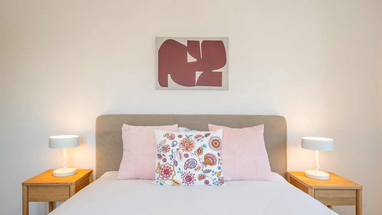 Photo of Bedroom in Linda-a-Velha