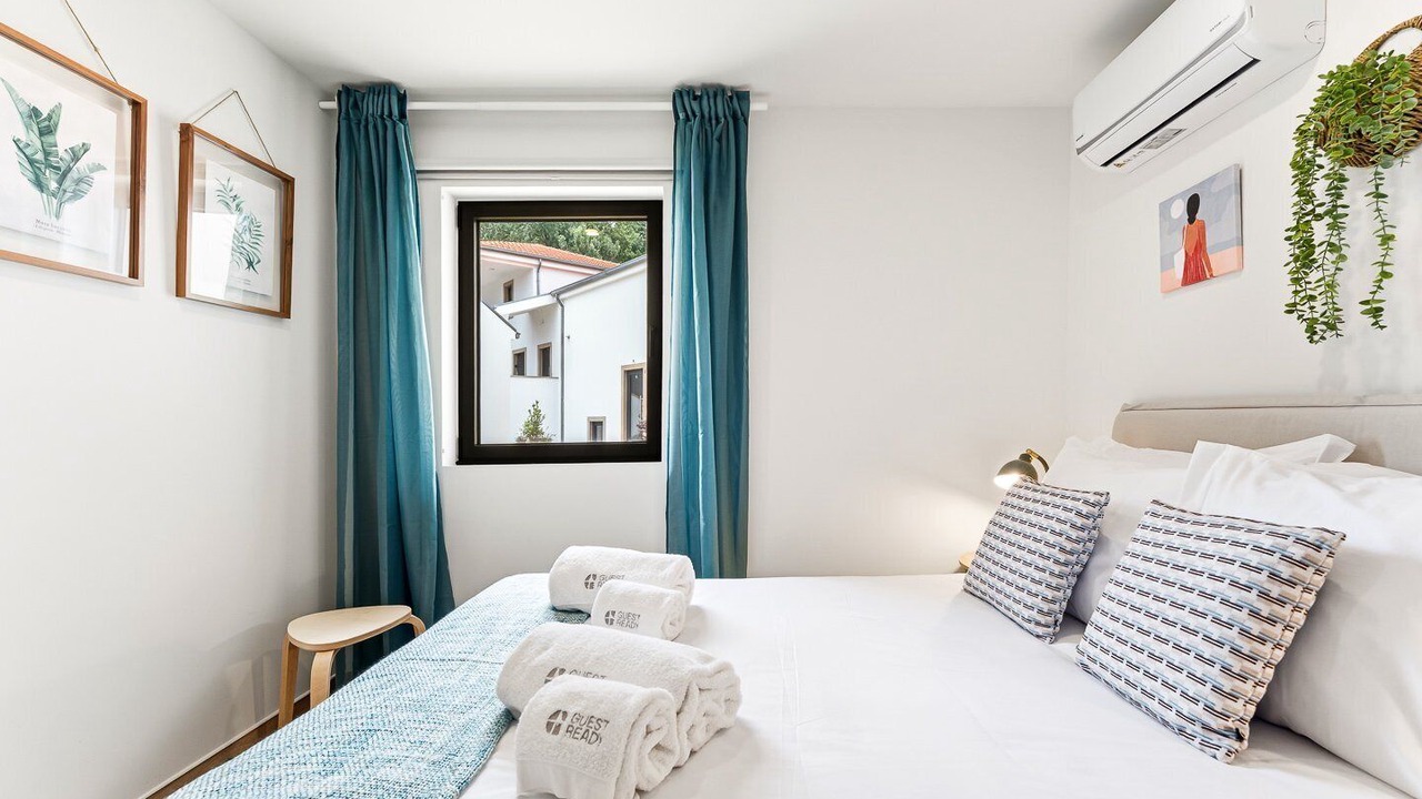 Photo of Bedroom in Sao Mamede de Infesta