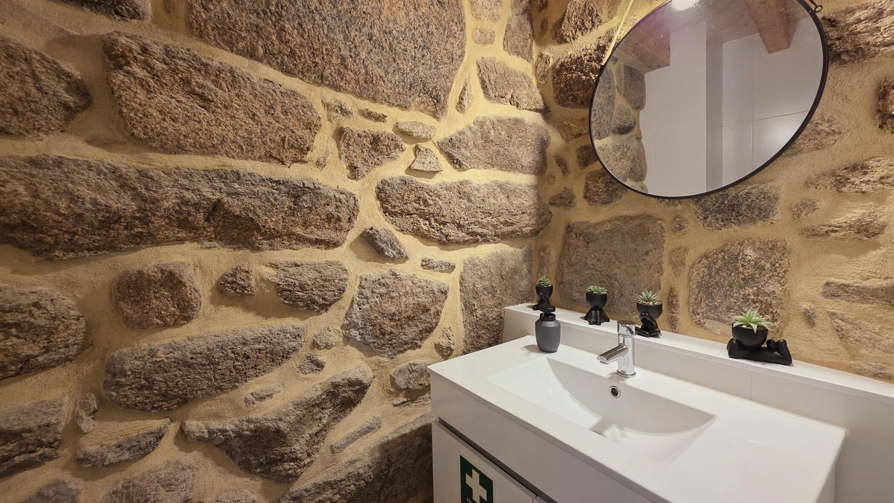 Photo of Bathroom in Melgaco