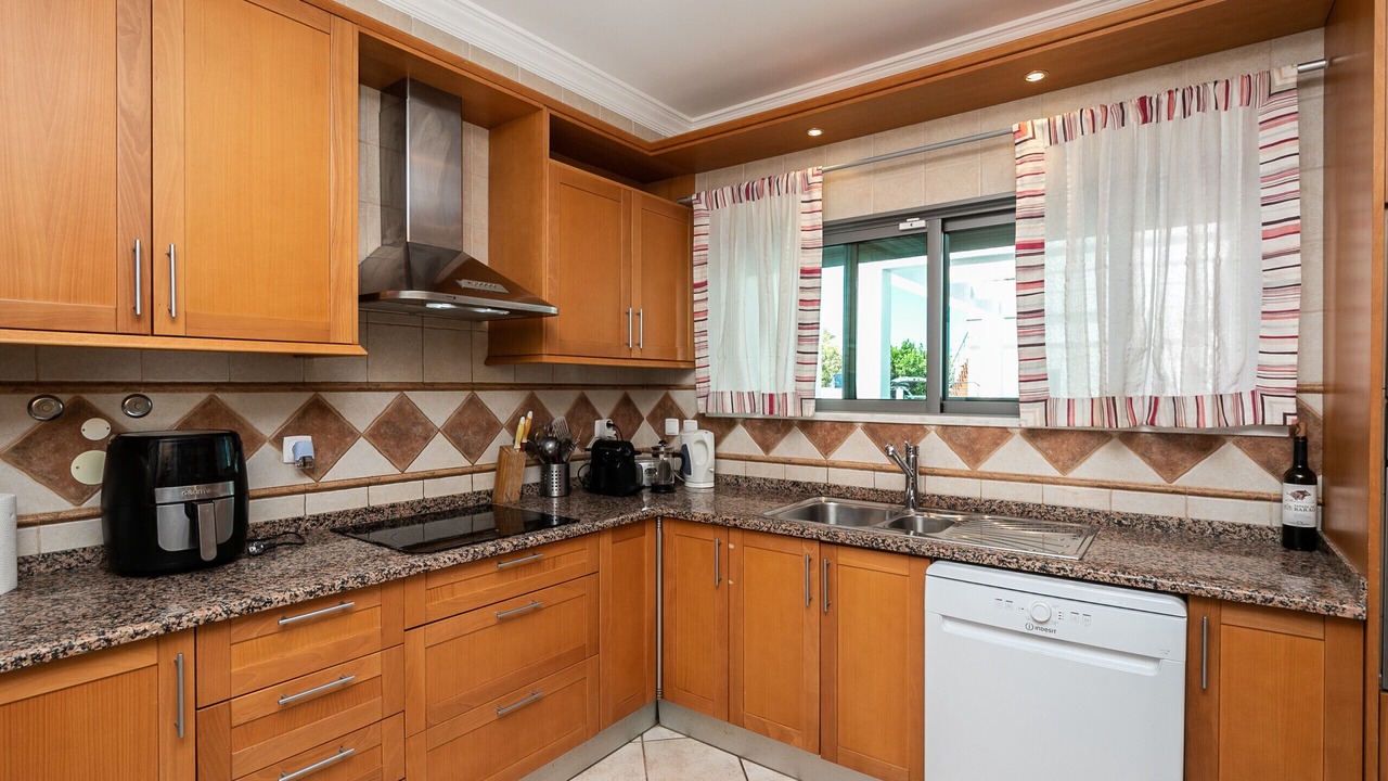 Photo of Kitchen in Manta Rota