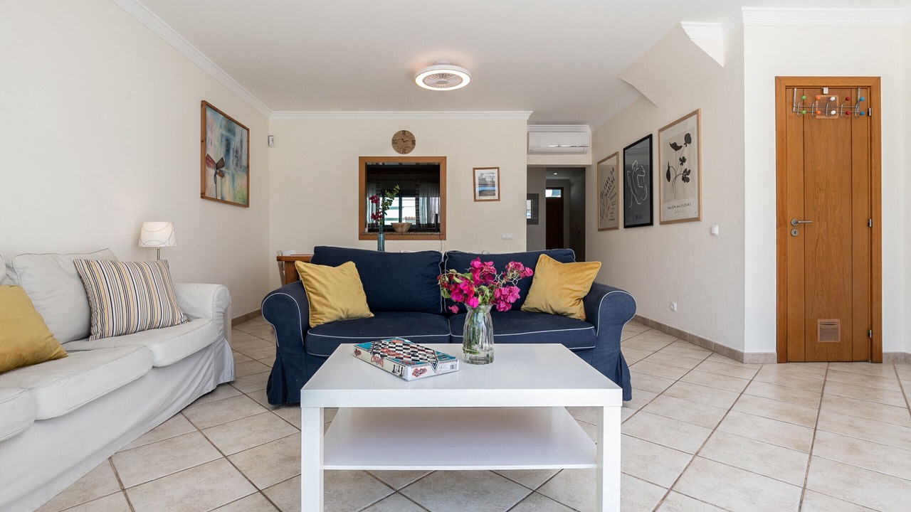 Photo of Livingroom in Manta Rota