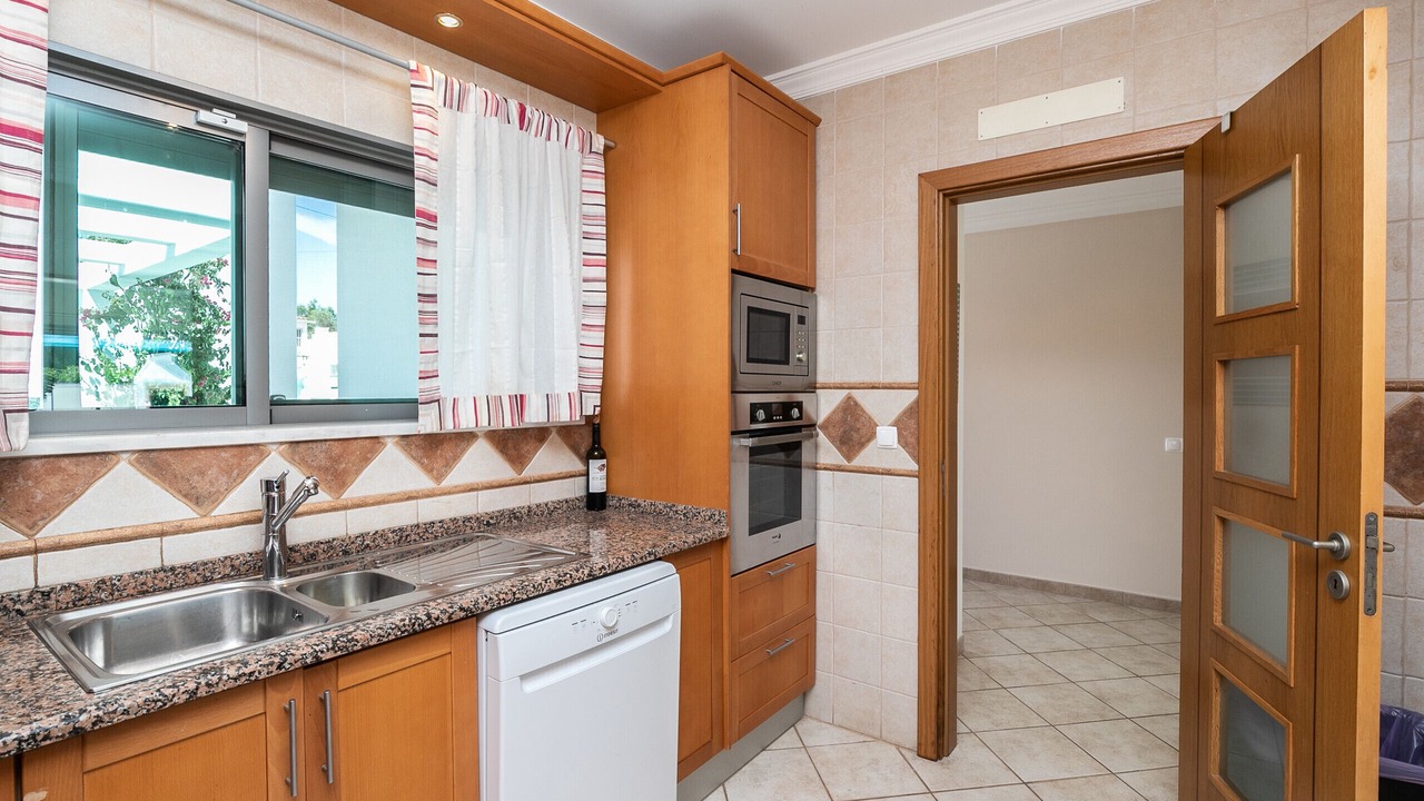 Photo of Kitchen in Manta Rota