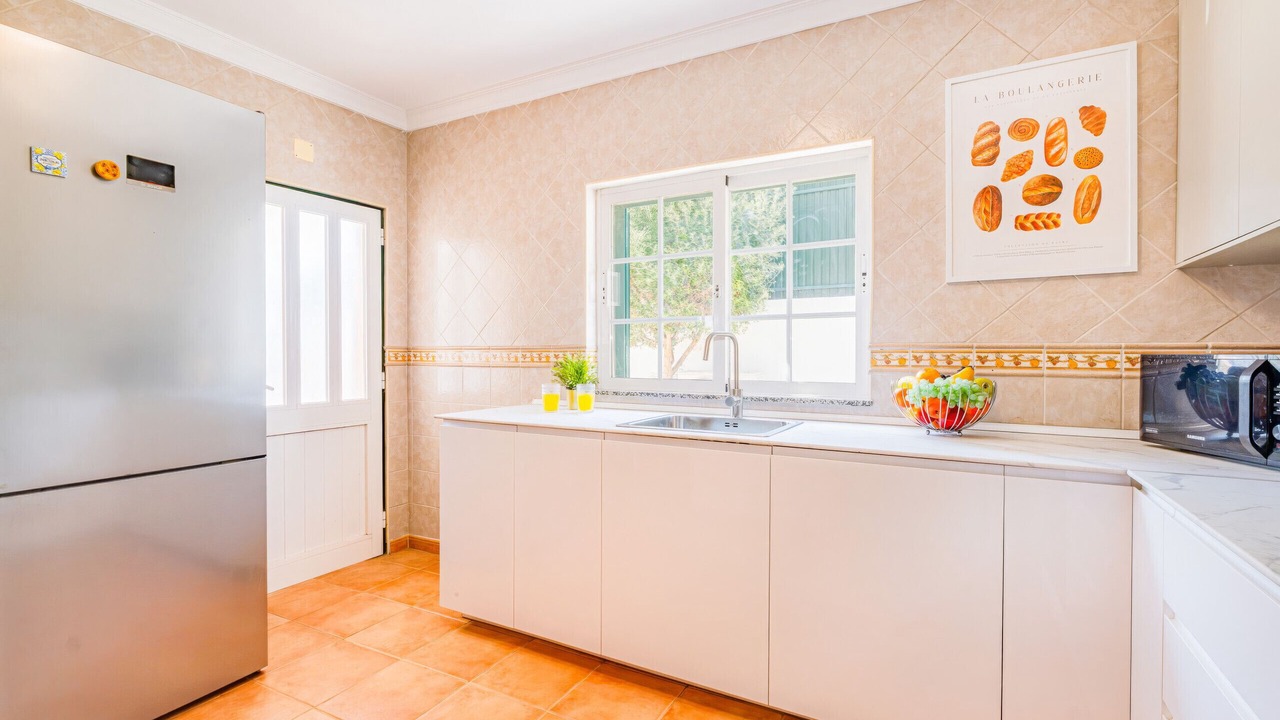Photo of Kitchen in Monte Raposo