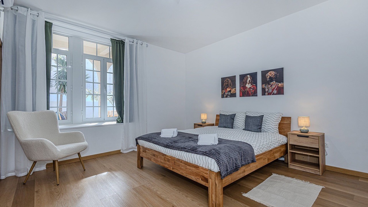 Photo of Bedroom in Horta