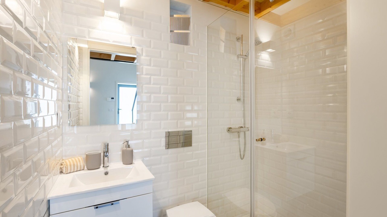 Photo of Bathroom in Oliveira do Douro