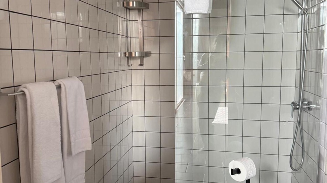 Photo of Bathroom in Angra do Heroismo
