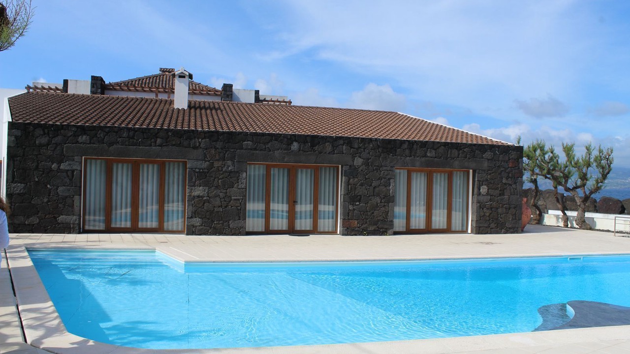 Photo of Outdoor in Carmo
