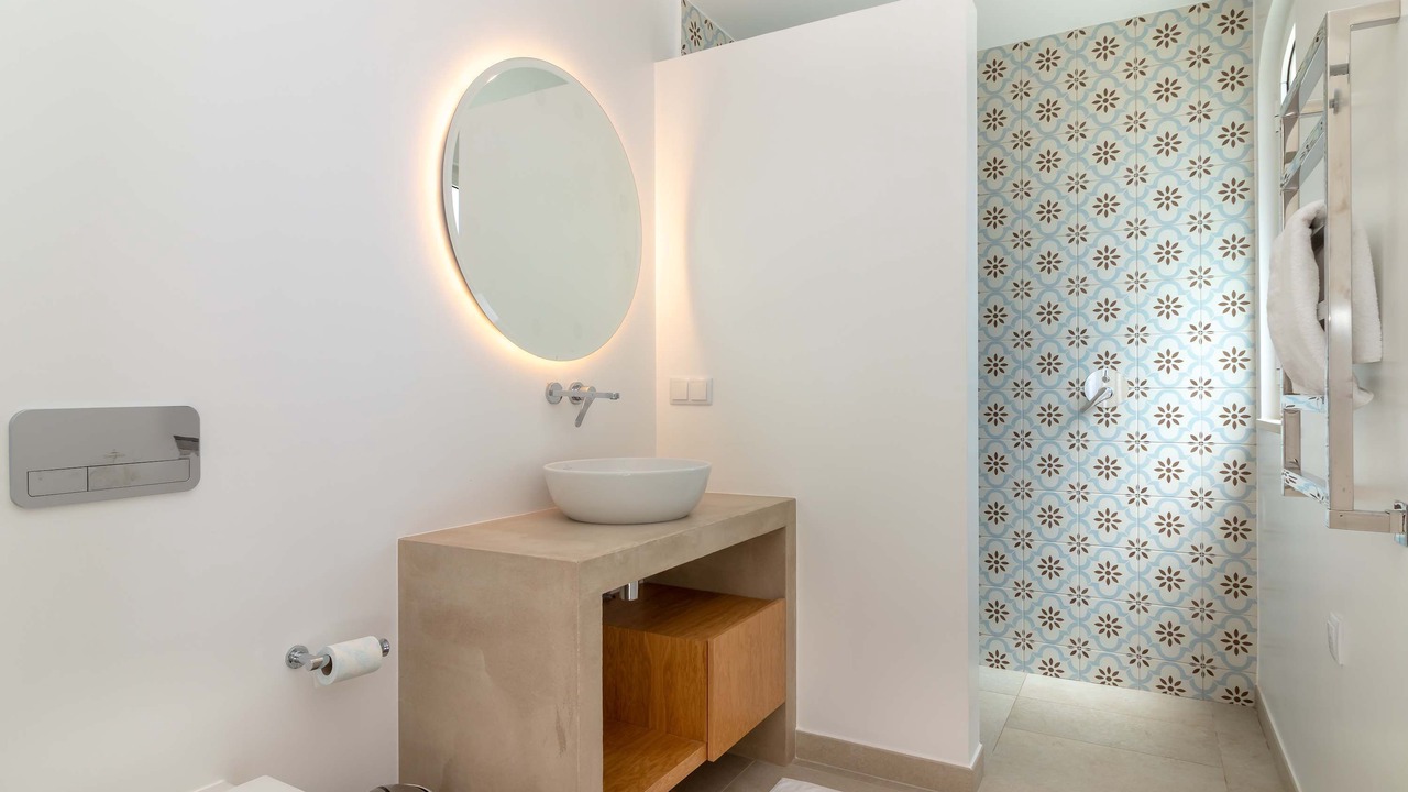 Photo of Bathroom in Ferragudo