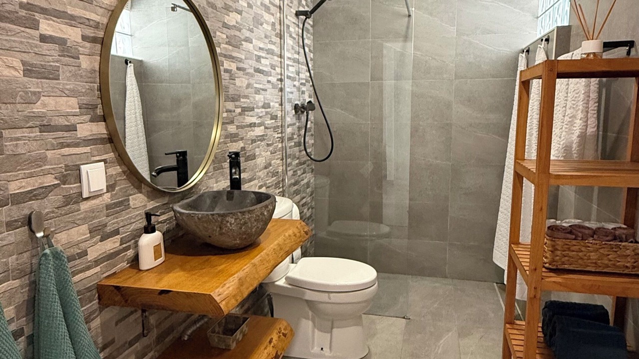 Photo of Bathroom in Peniche de Cima