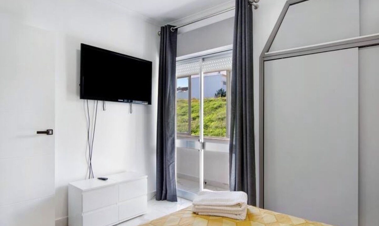 Photo of Bedroom in Monte Raposo
