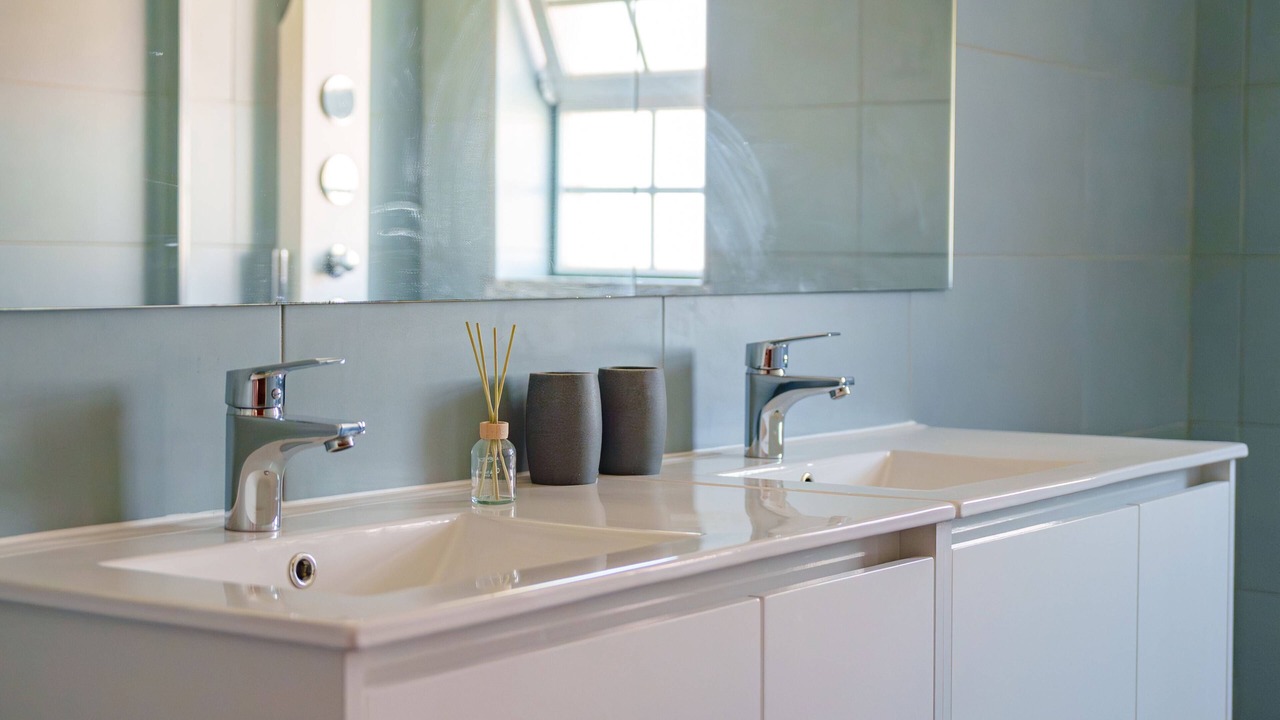 Photo of Bathroom in Peniche