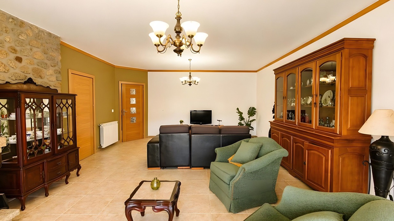 Photo of Livingroom in Tondela