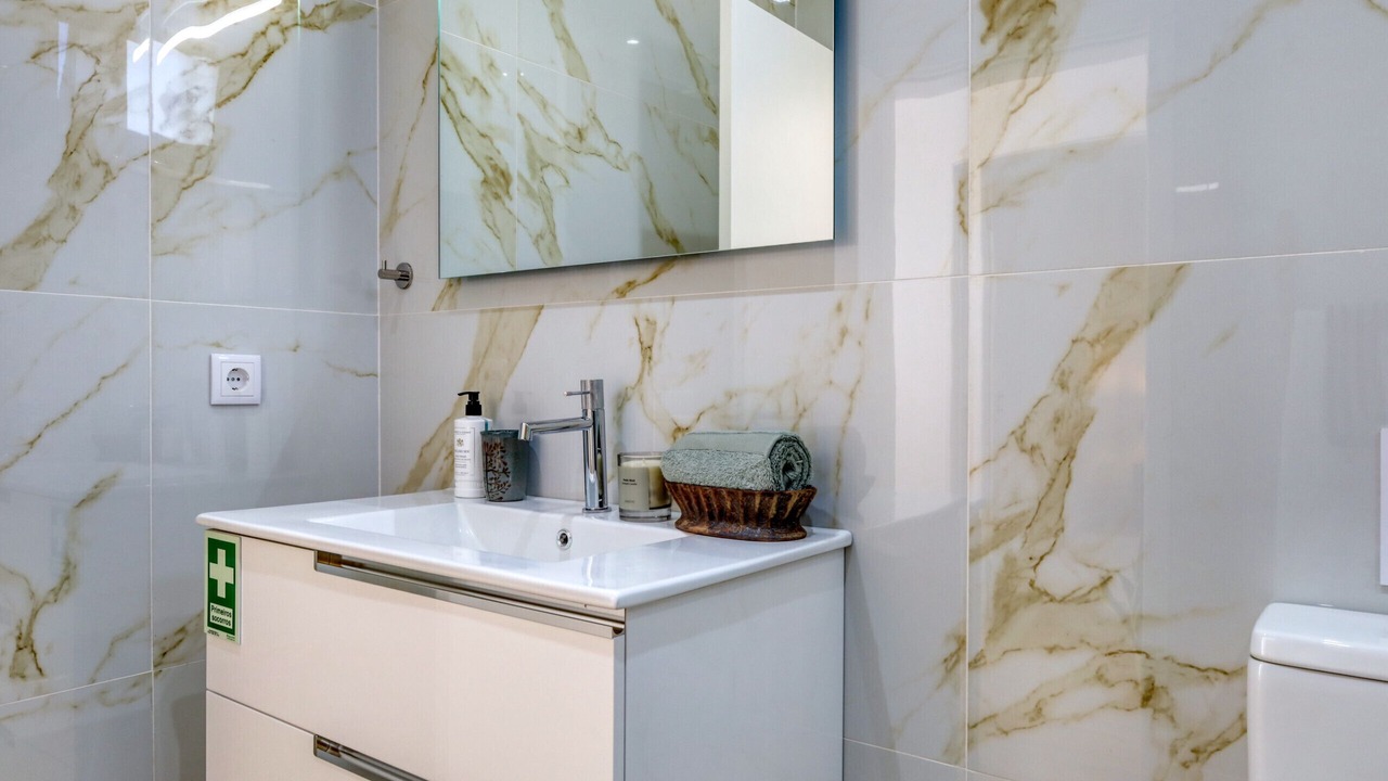 Photo of Bathroom in Canhas
