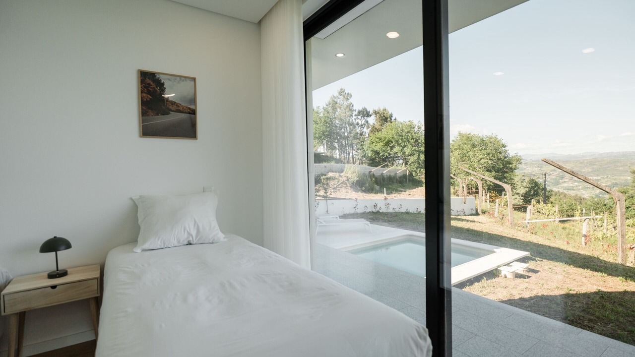 Photo of Bedroom in Pacos de Gaiolo