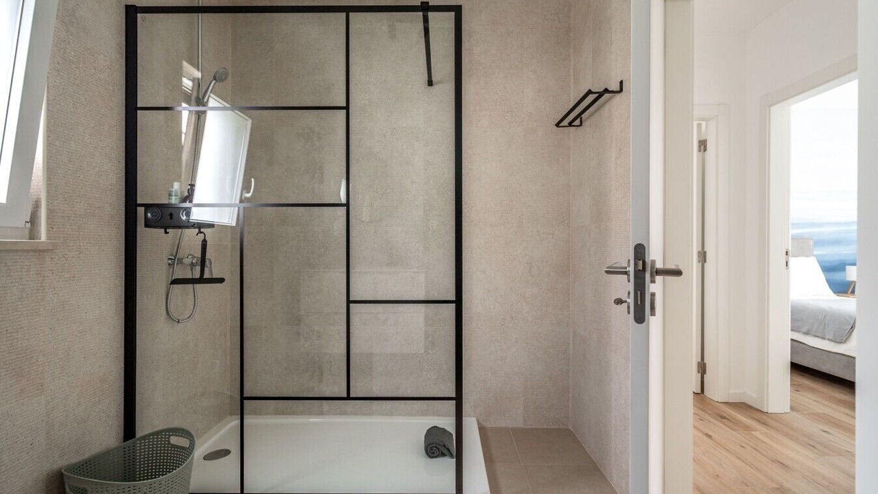 Photo of Bathroom in Caldas da Rainha