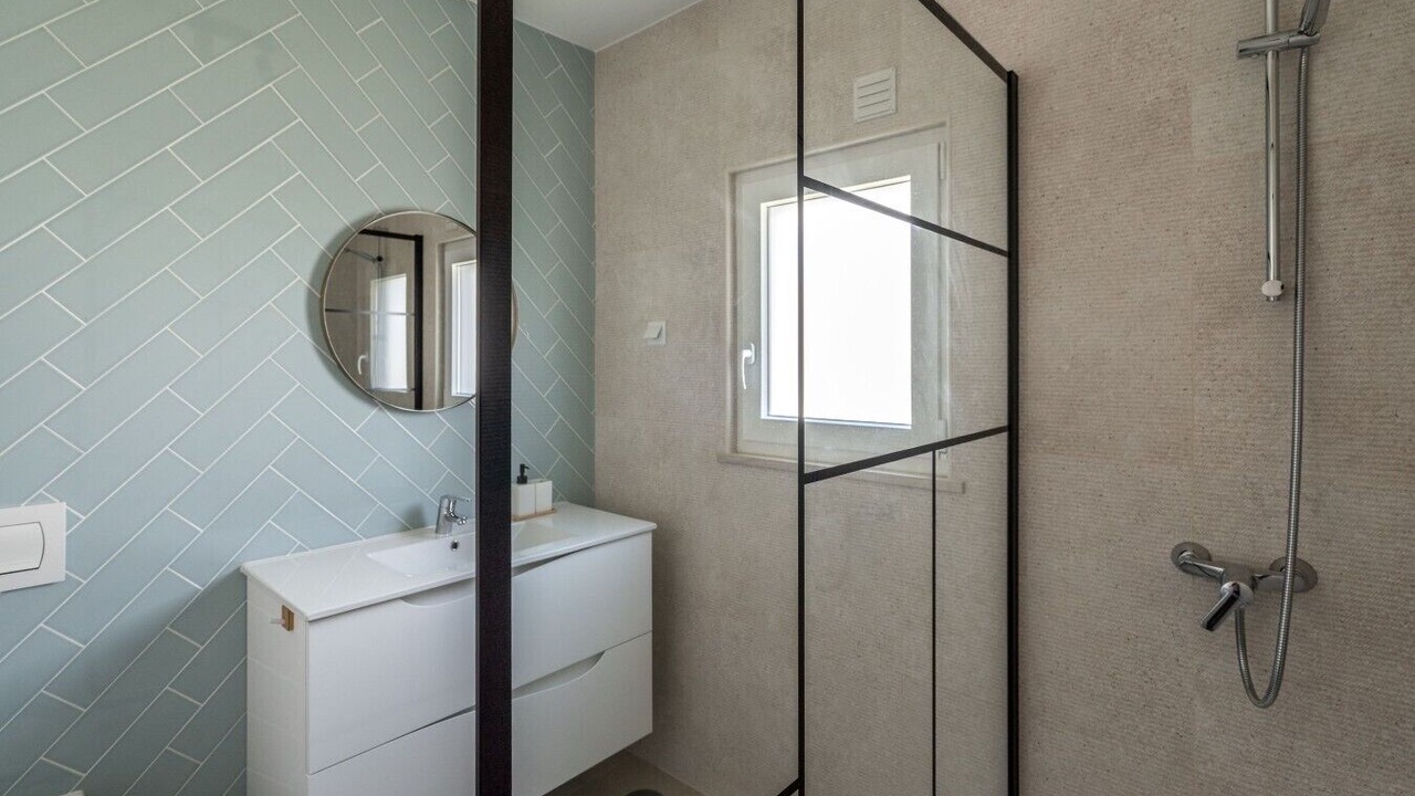 Photo of Bathroom in Caldas da Rainha