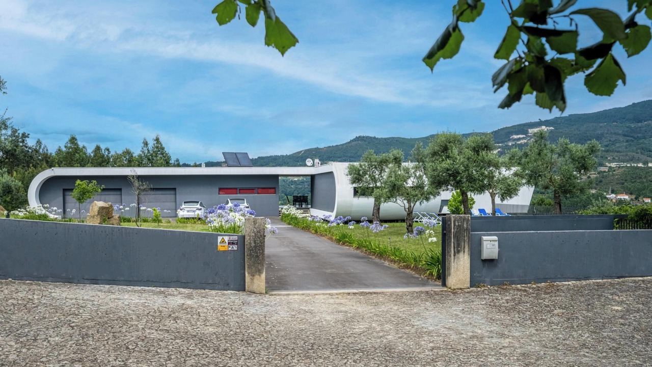 Photo of Outdoor in Molares