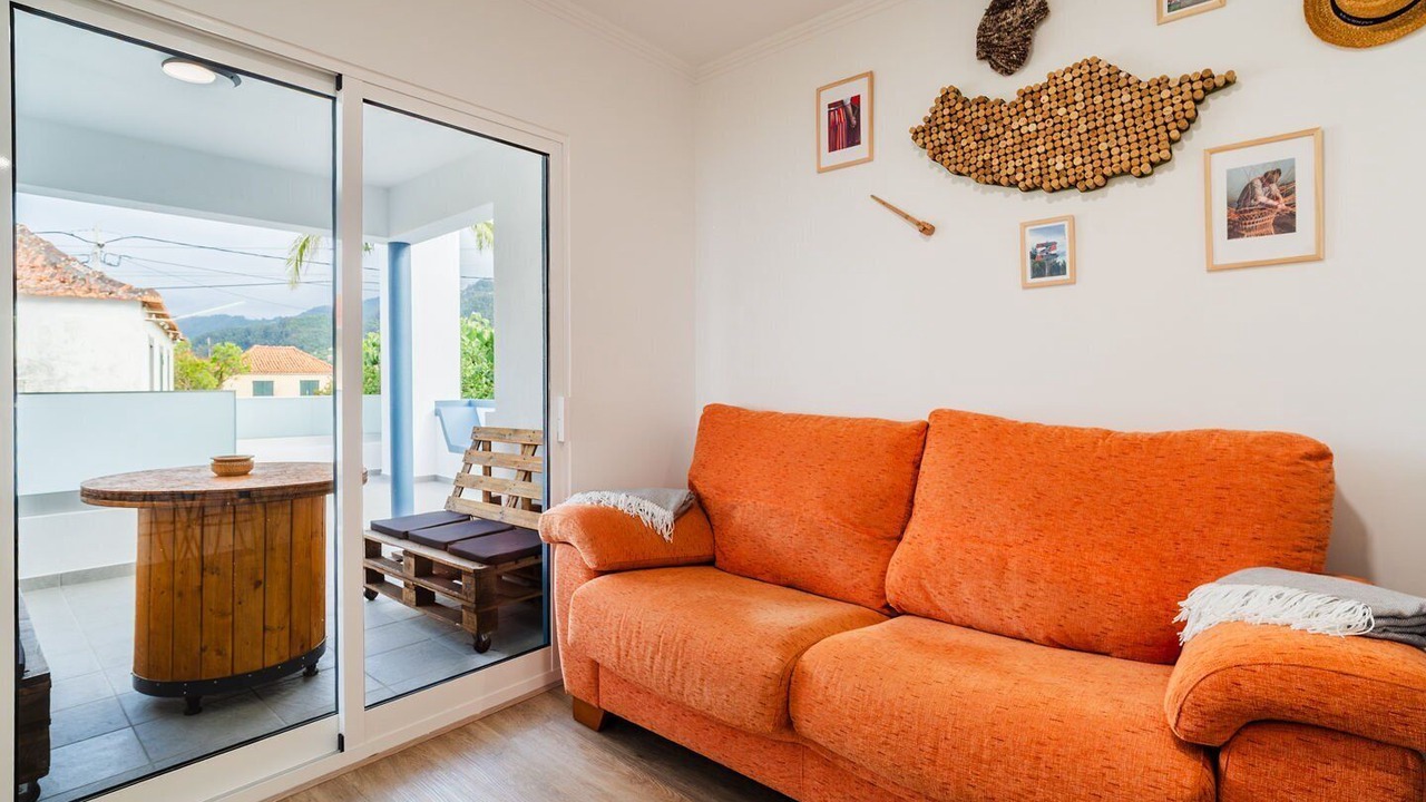 Photo of Livingroom in Faial